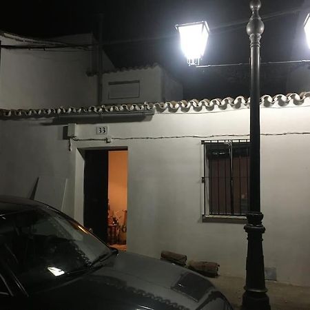 Agradable Casa Rural Con Suelos De Madera Santa Olalla del Cala Exteriér fotografie